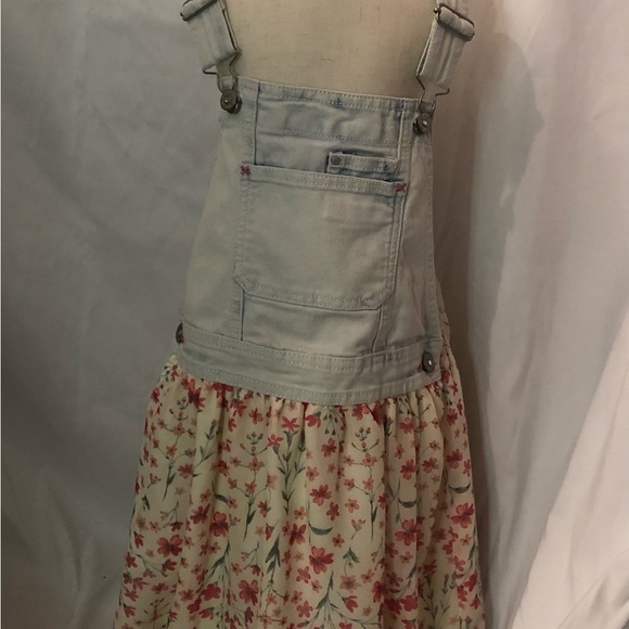 Other - Lot of 7 (#4) Girls Clothing in Sz 7, 7/8 GUC - EUC